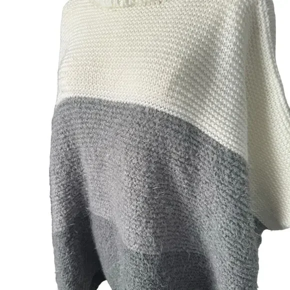 Vince Camuto Colorblock Turtleneck Sweater Grey White Poncho Shrug Thick Warm OS - Picture 8 of 16
